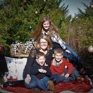 Meet your Posher, Angela